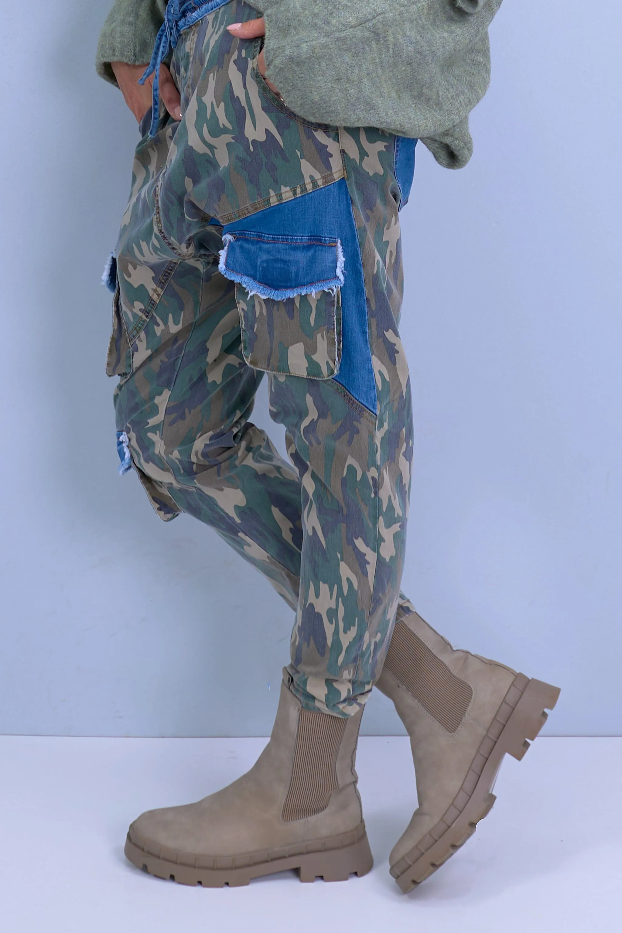 Baggy Jeans, camouflage