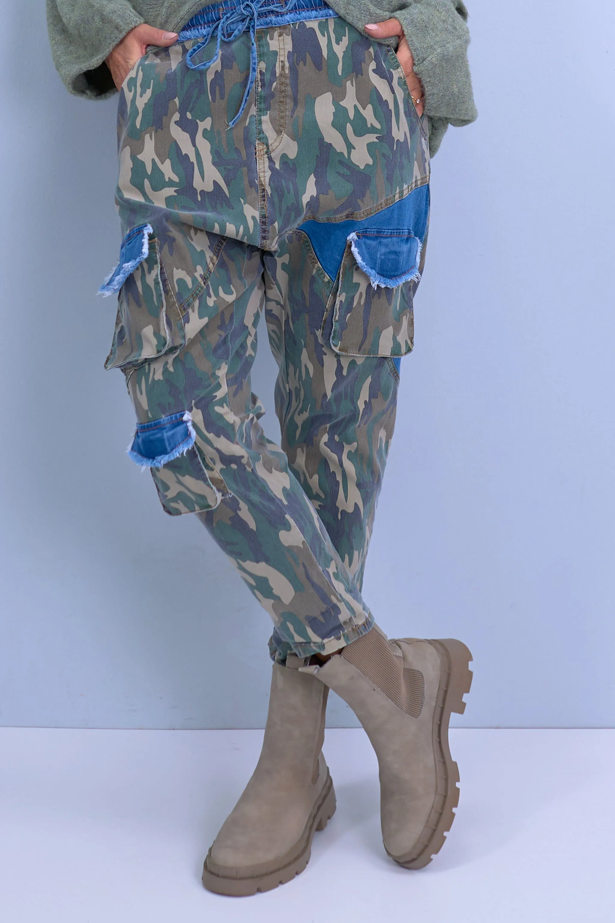 Baggy Jeans, camouflage