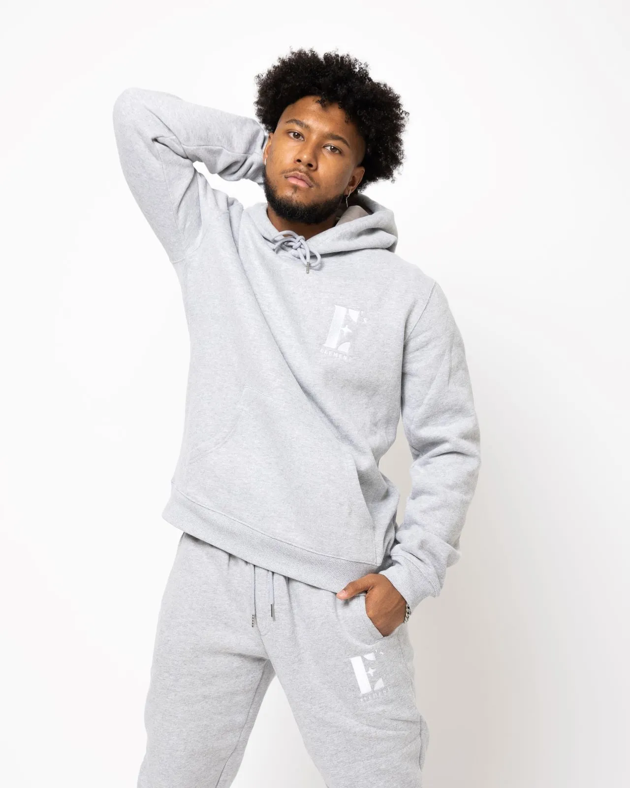 E's Element Essential Sweatsuit Set In Light Grey