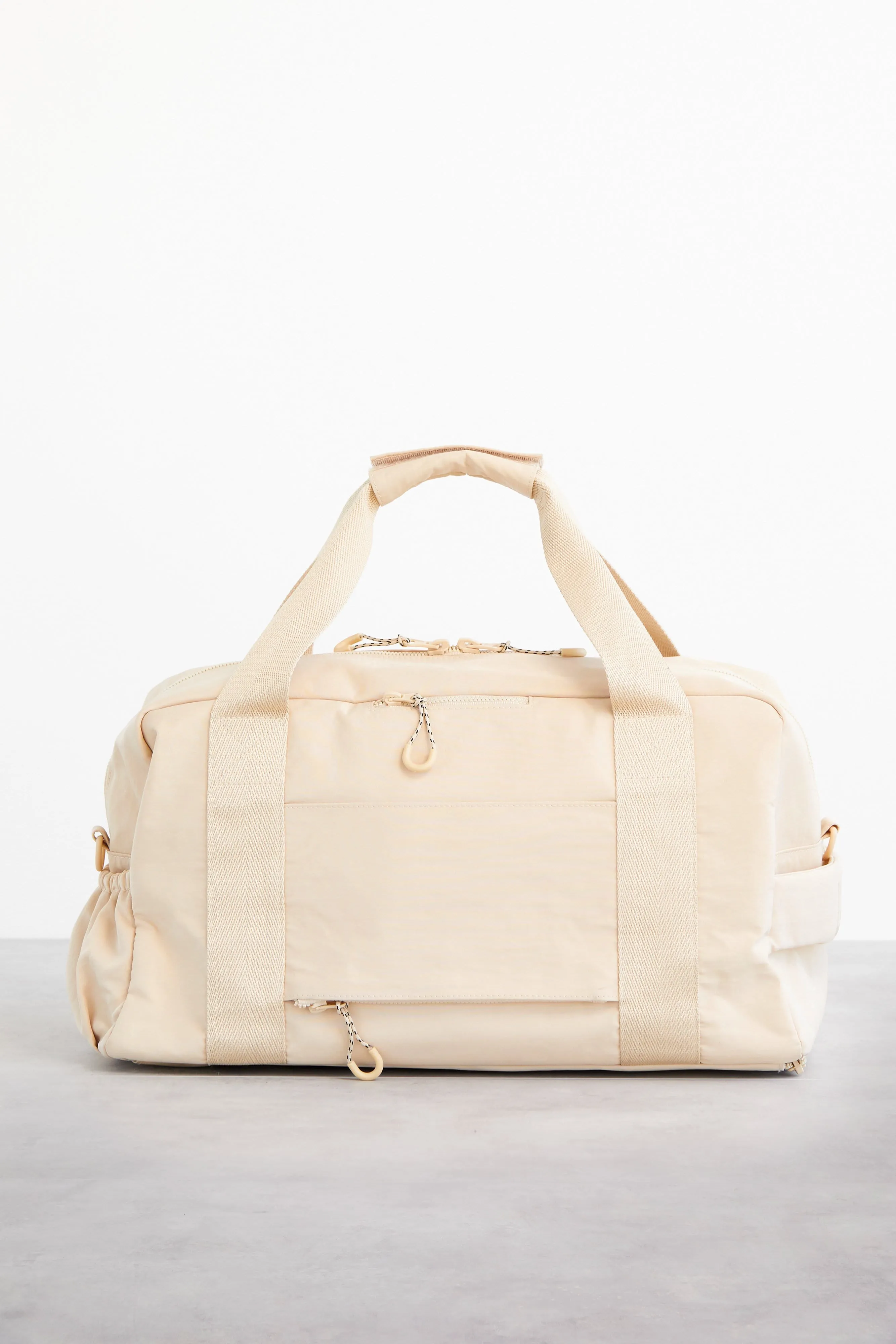 The Sport Duffle in Beige