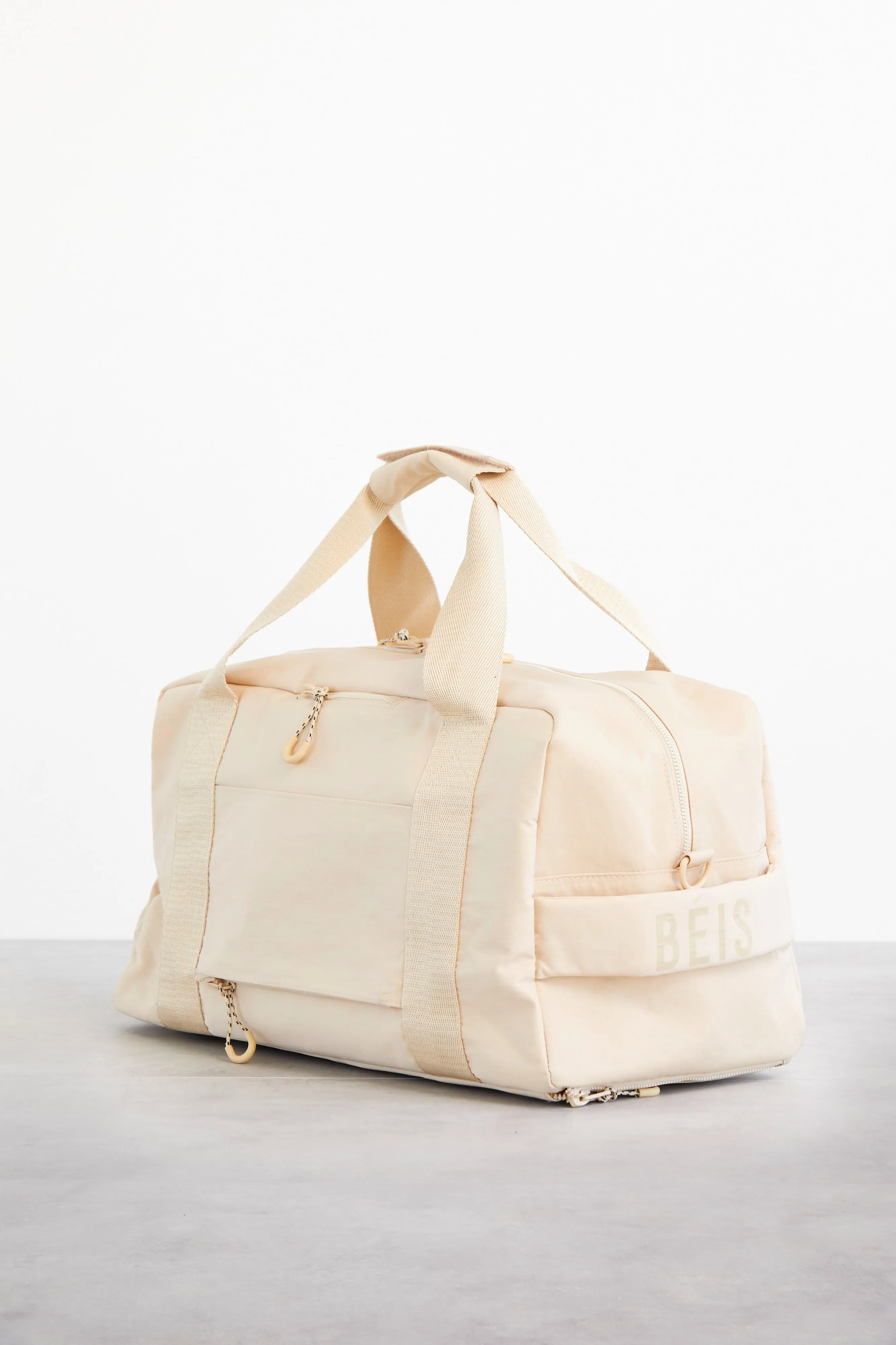 The Sport Duffle in Beige